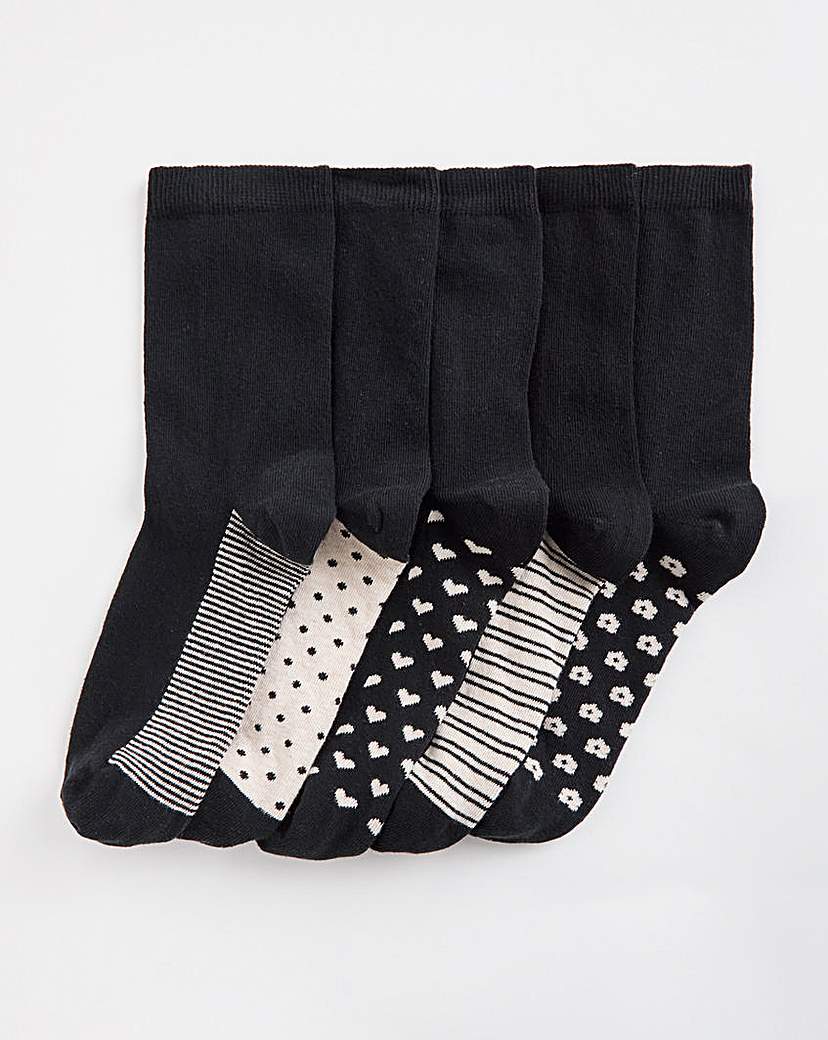 New In - 5 Pair Pack Ankle Socks Wide Fit