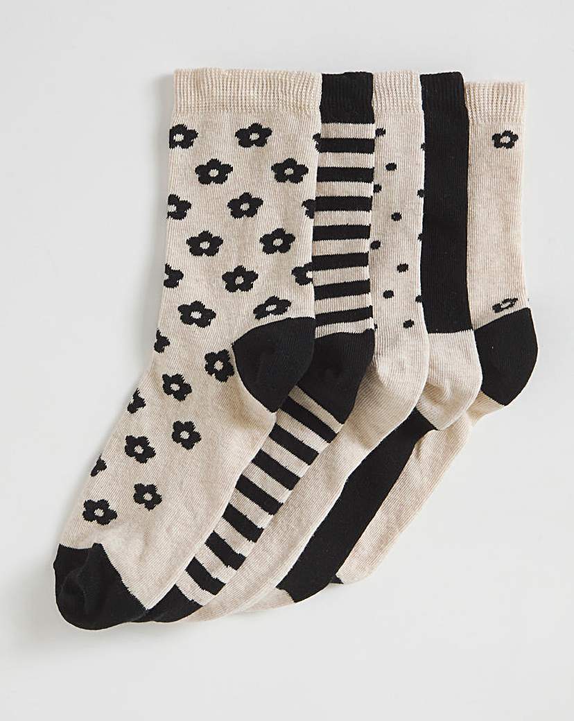 New In - 5 Pack Ankle Socks Wide Fit