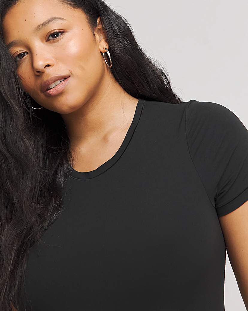 Magisculpt Smoothing T-Shirt Bodysuit