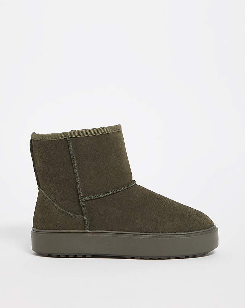 Warm Lined Flatform Boots Wide