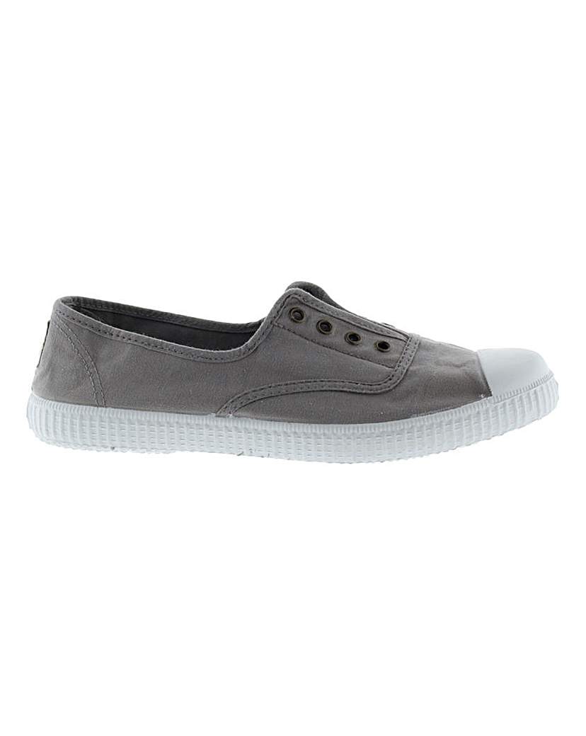 Victoria Inglesa Slip On Pumps D Fit - Grey