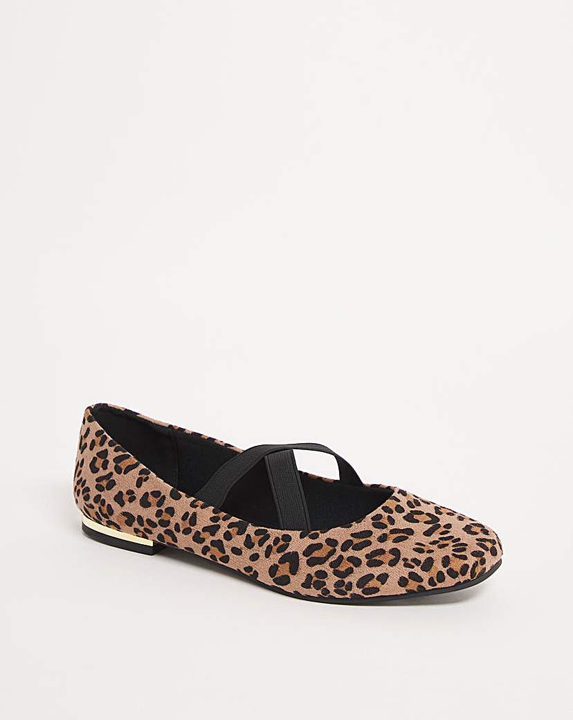 Elasticated Crossover Ballerina Ex Wide