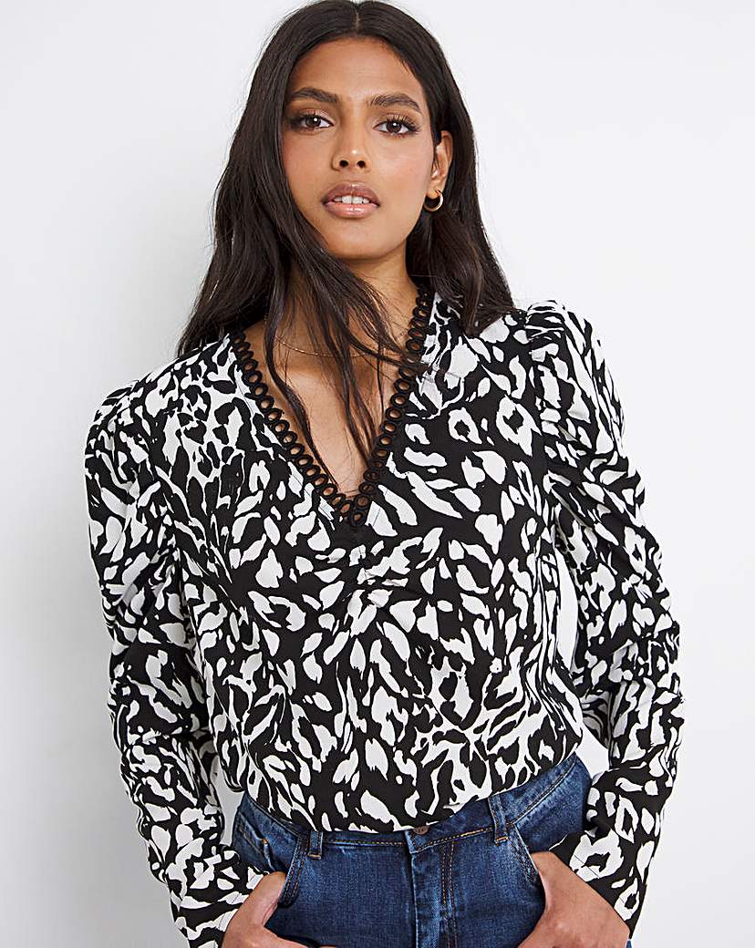 Animal Print Lace Trim Top