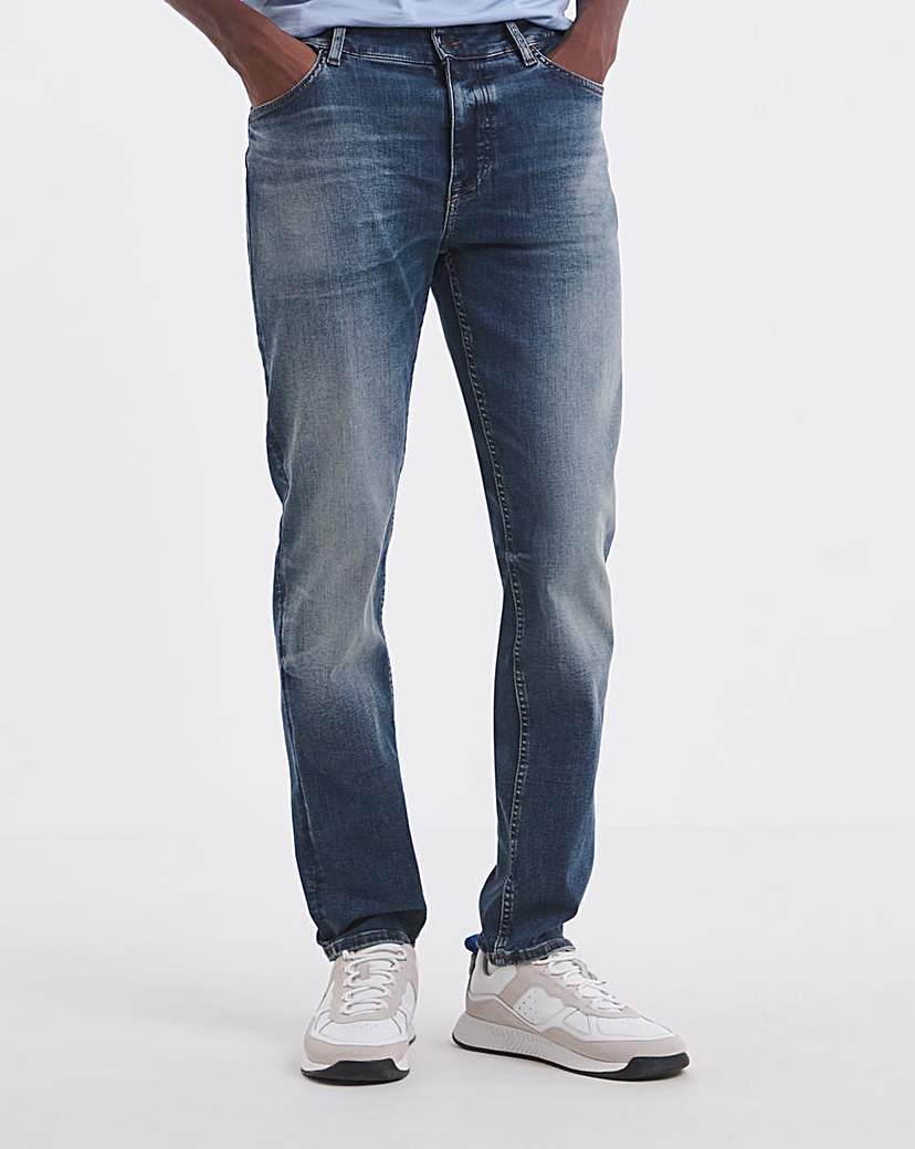 New In - BOSS Slim Fit Jean - Medium Blue