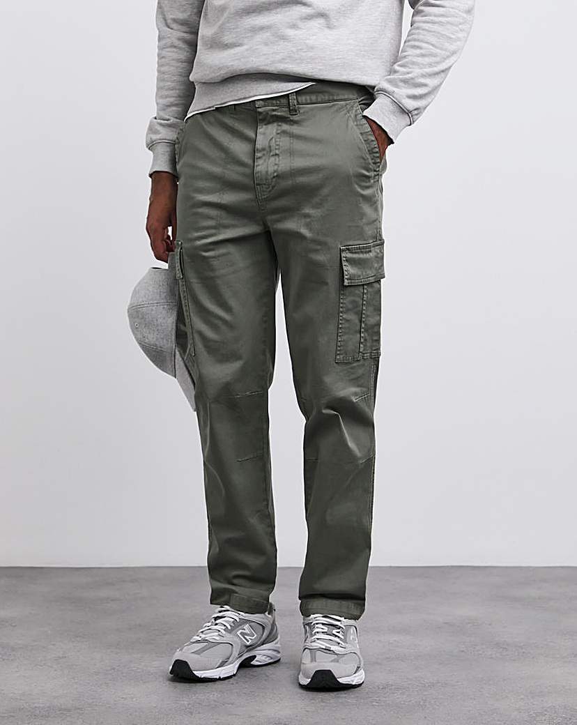 Loose Tapered Cargo Trouser