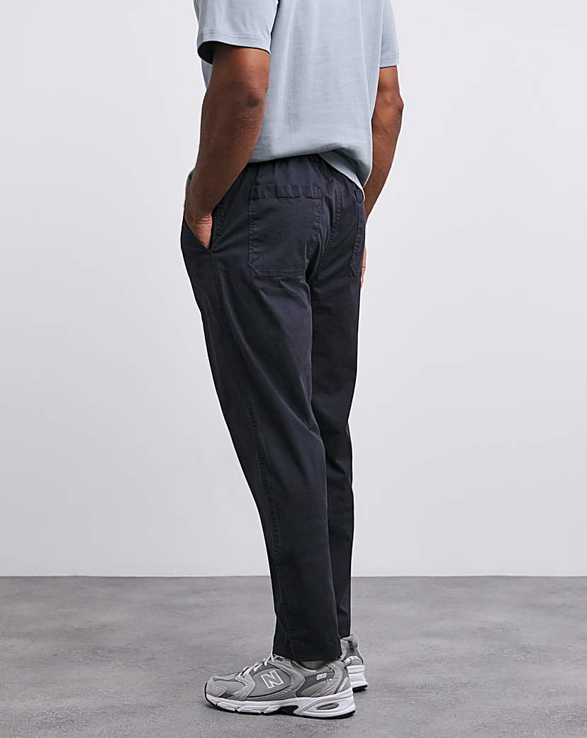 Garment Dyed Elasticated Tapered Trouser