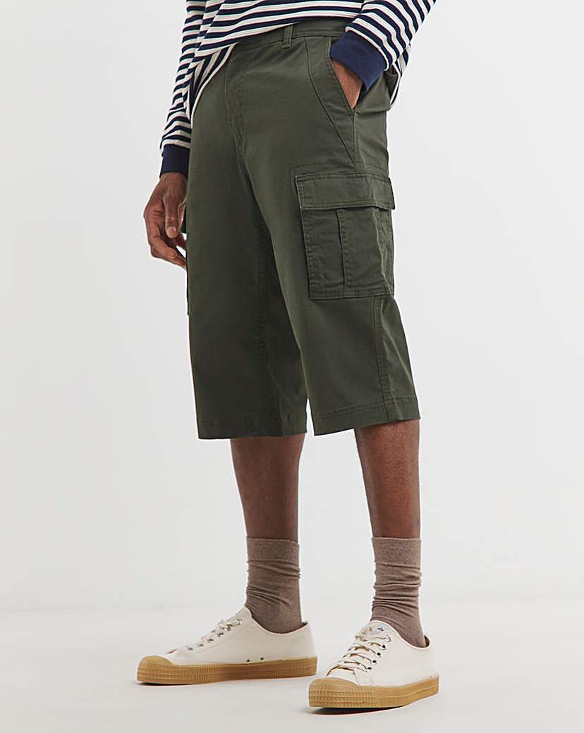 New In - 3/4 Length Twill Cargo Short