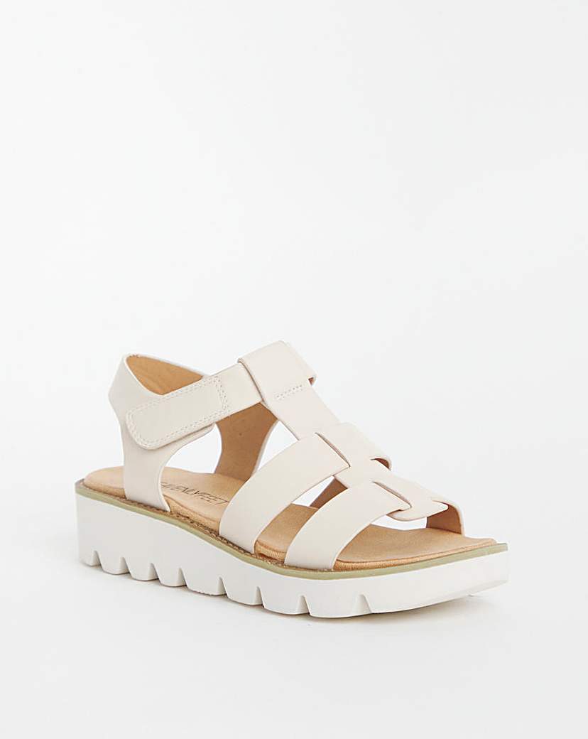 Heavenly Feet Nature Sandals Wide Fit