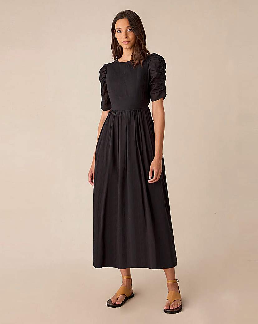 Ro&Zo Puff Sleeve Midi Dress