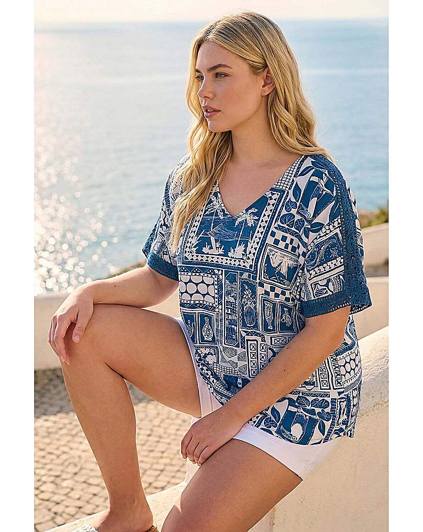 Roman Curve Women's Blue Postcard Print Top Size 18