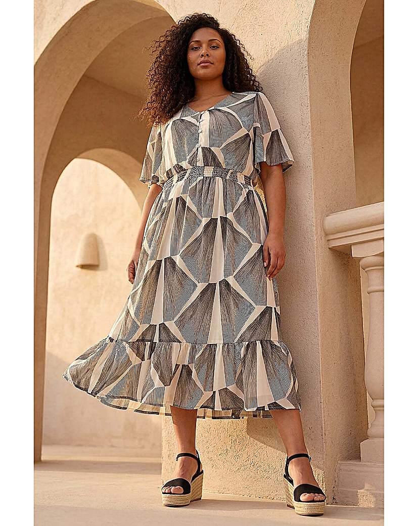 Roman Curve Women's Dress Size 22/24 White