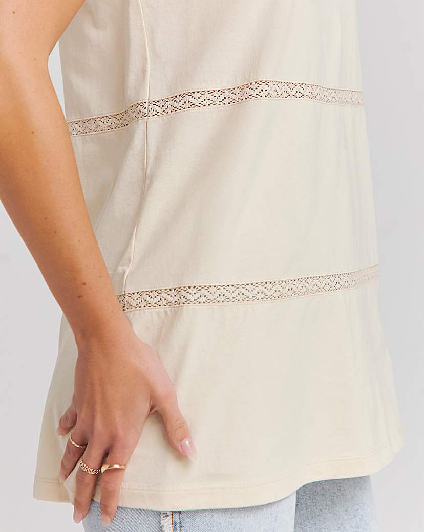 Sleeveless Crochet Trim Top
