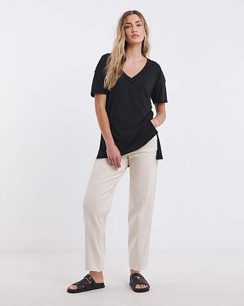 Oversized V Neck T-Shirt