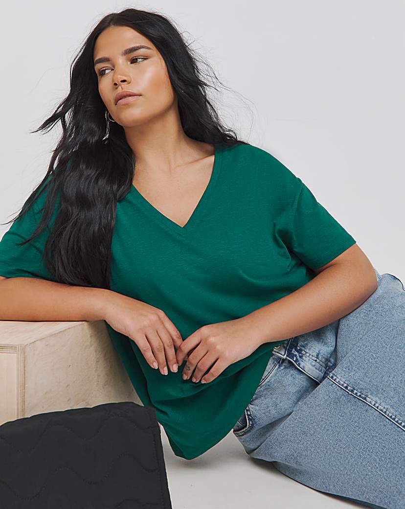 Slub V Neck Tee