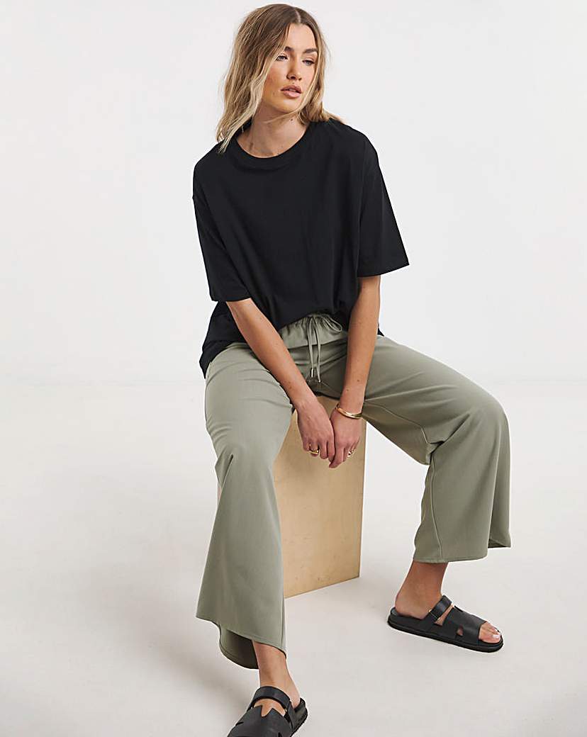 Oversized Slouchy Crew Neck T-Shirt