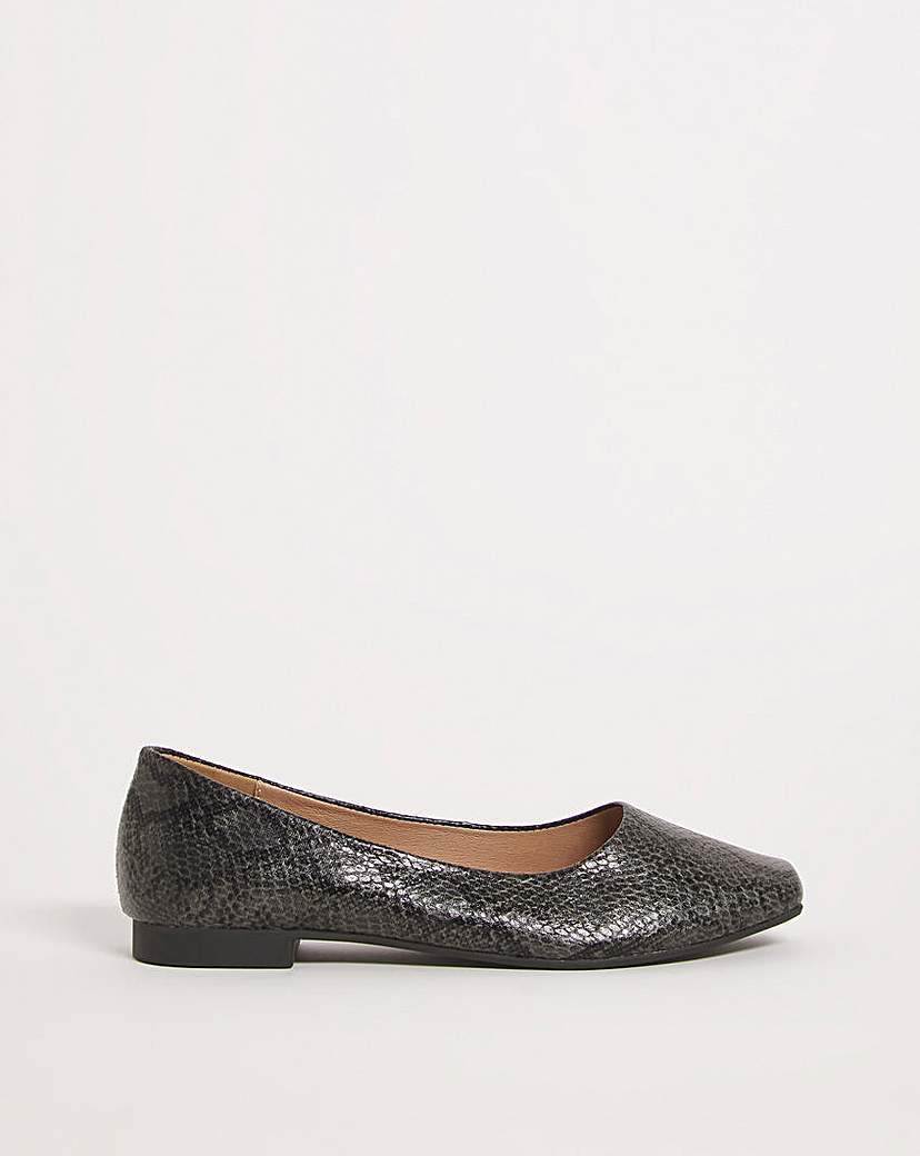 Snake Square Toe Ballerina E Fit