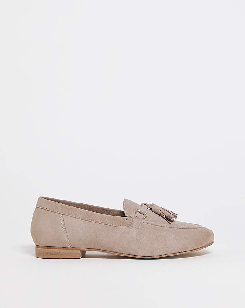 Suede Tassle Loafer E Fit - Grey