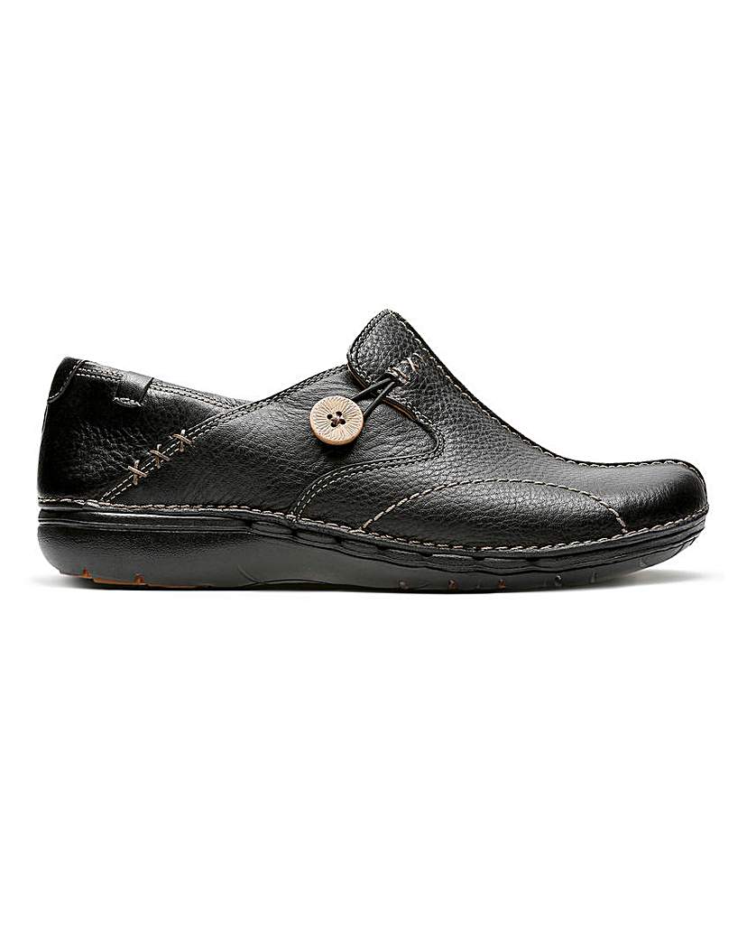 Clarks Un Loop Shoes Standard Fit