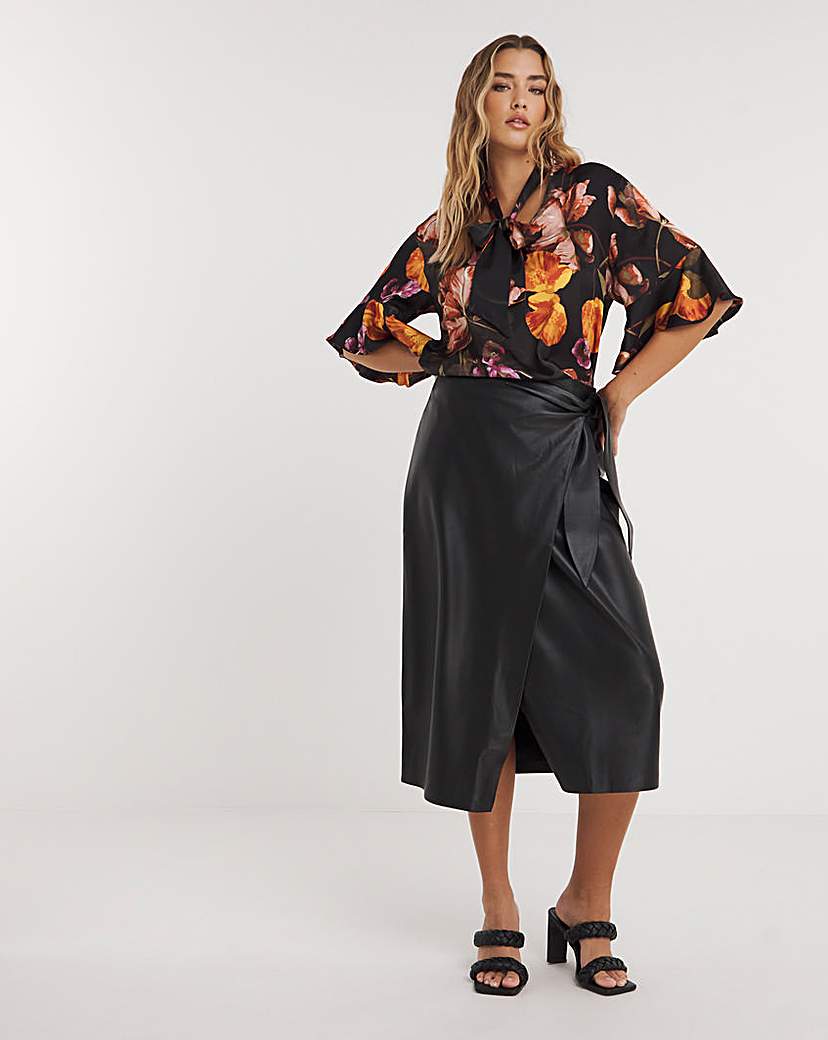 Joanna Hope Tie Neck Blouse