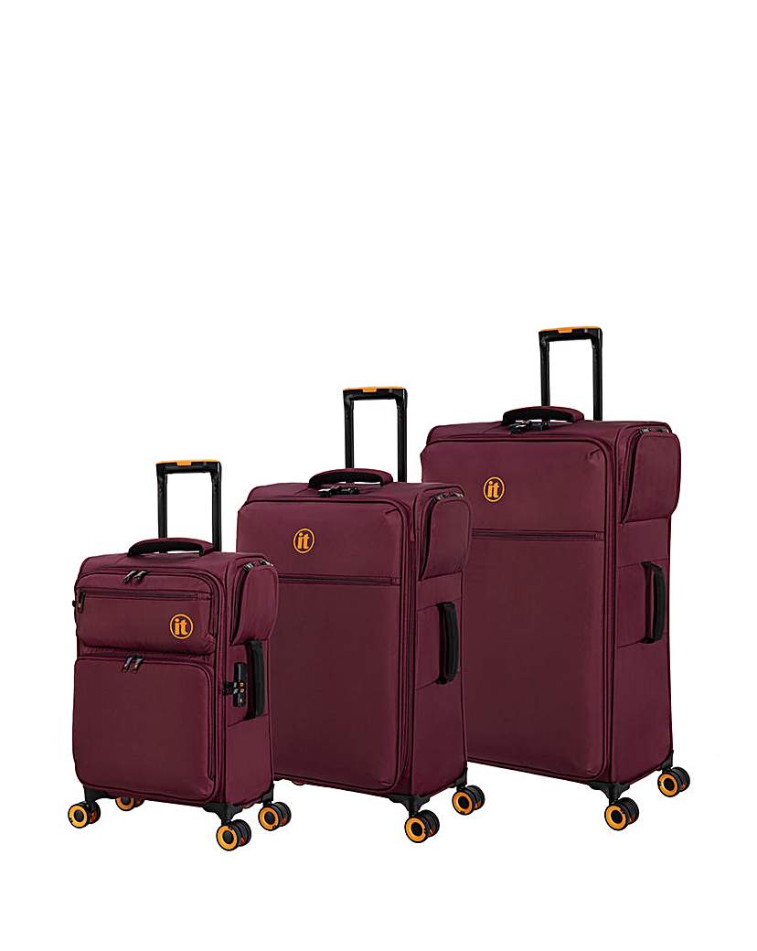 IT Luggage French Port Suitcase Set