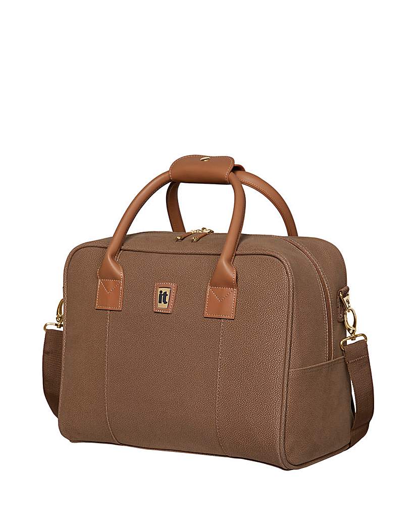 IT Luggage Tan Small Holdall Bag