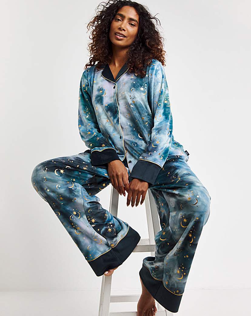 Chelsea Peers Velour Moon Print PJ Set