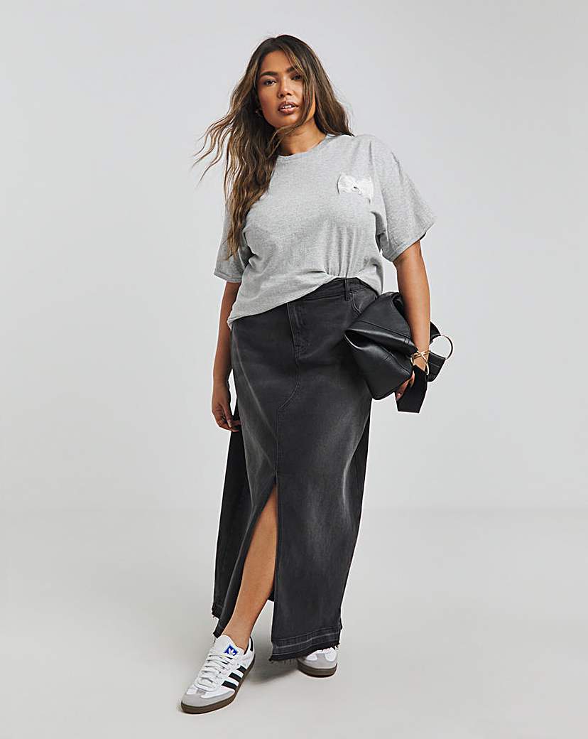 Bow Graphic T-Shirt