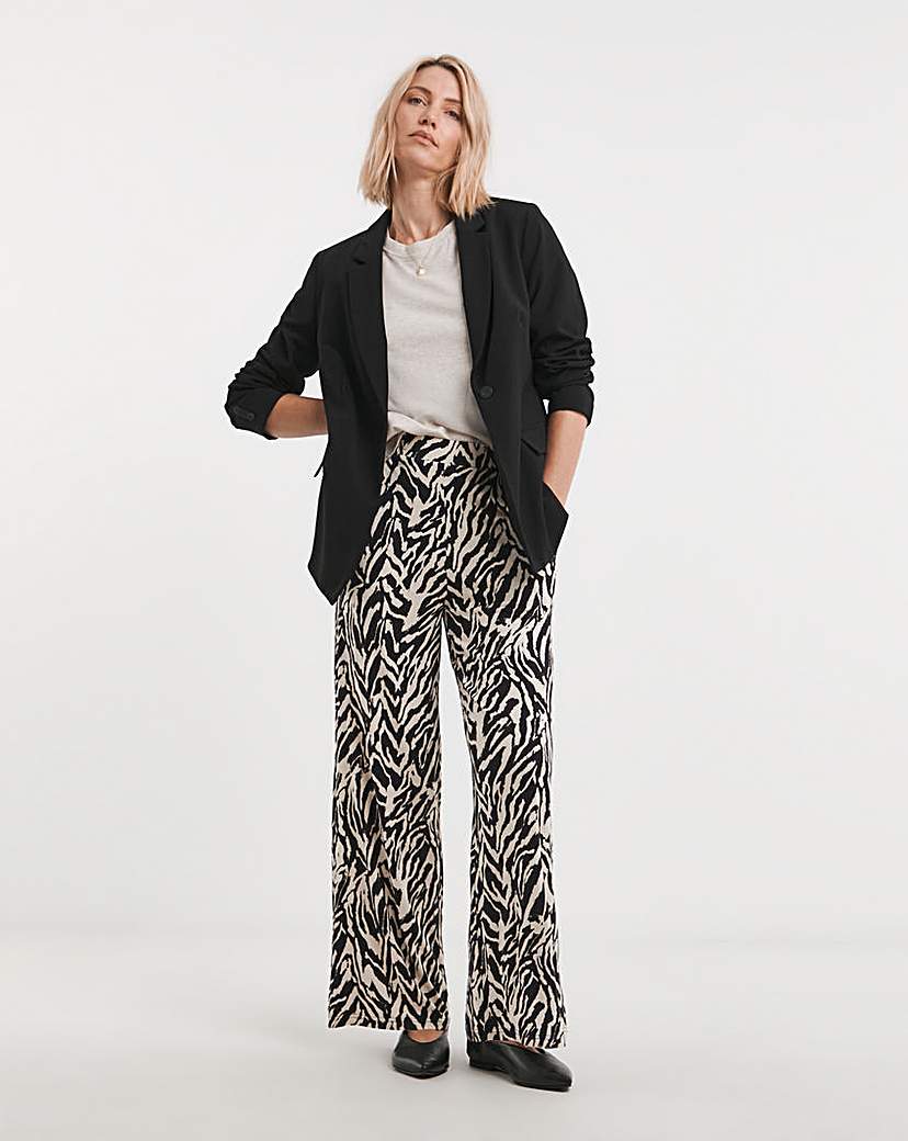 New In - Wide Leg Jersey Trouser