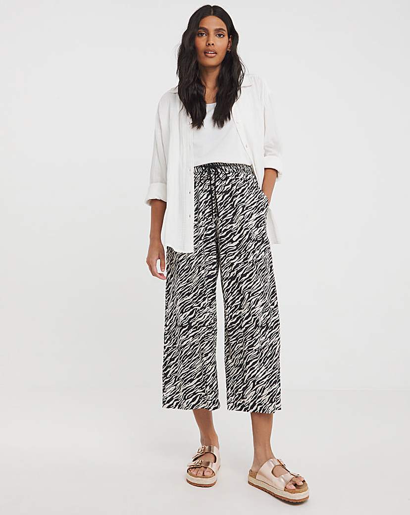 Spun Viscose Pull On Culottes