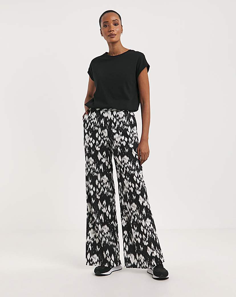 Spun Viscose Pull On Wide Leg Trousers