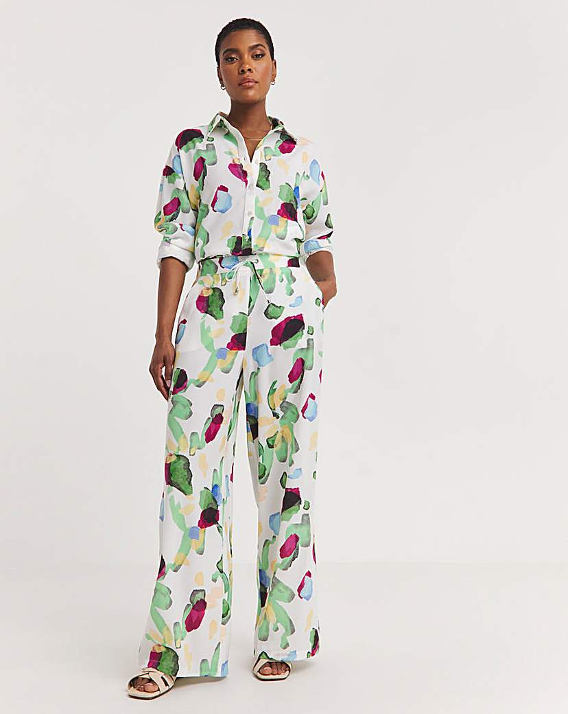 Printed Textured Wide Leg Trousers