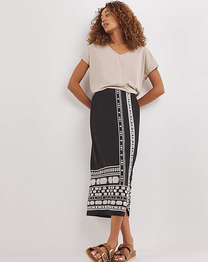 Border Print Midi Column Skirt