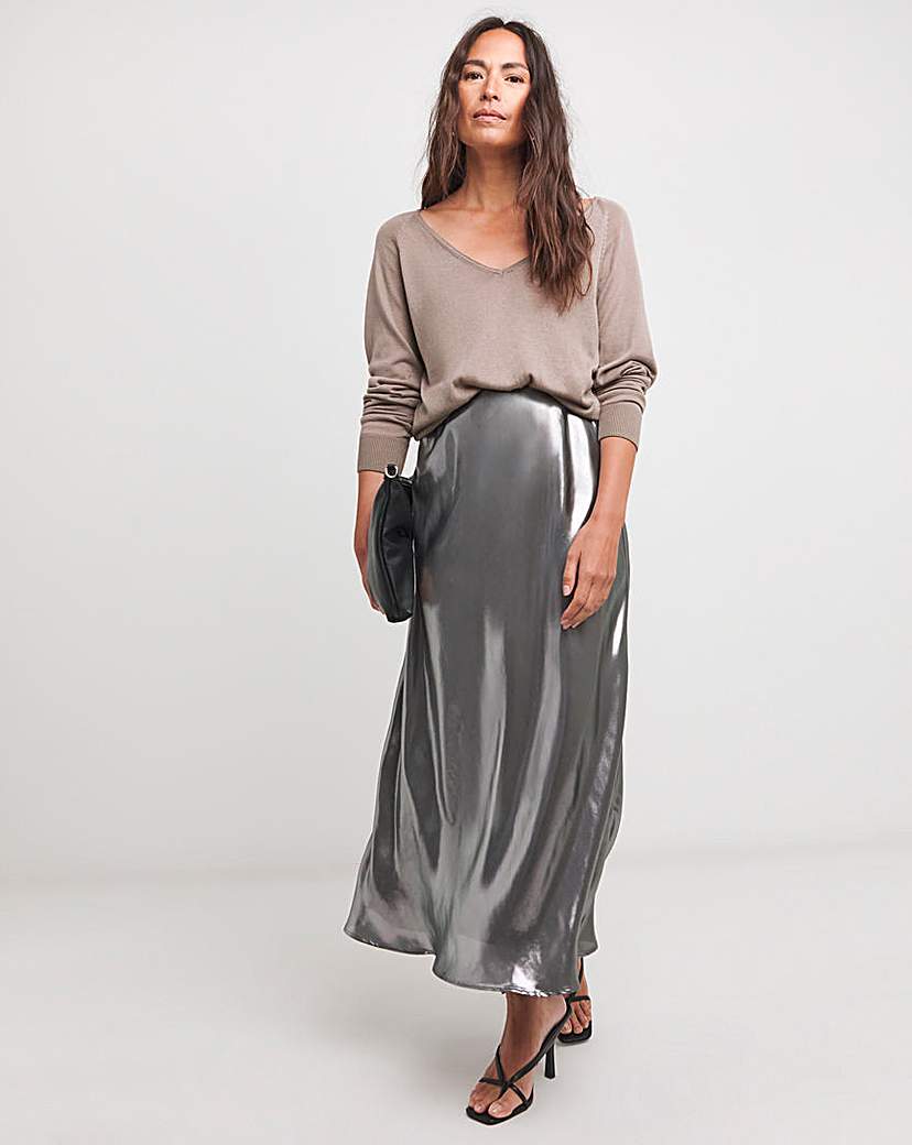 Metallic Pull On Maxi Skirt