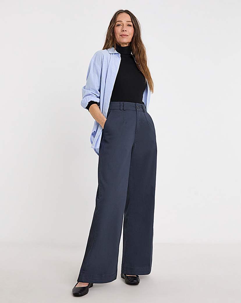 New In - Stretch Wide Leg Chino Trouser