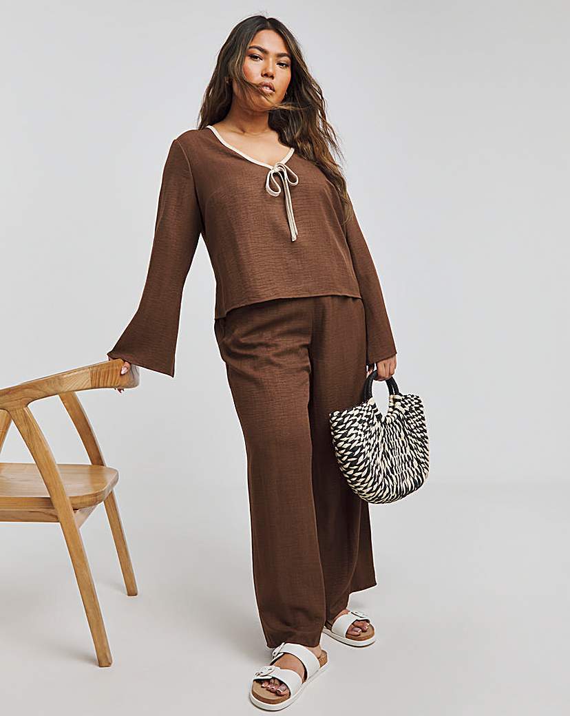 Contrast Trim Tie Front Blouse