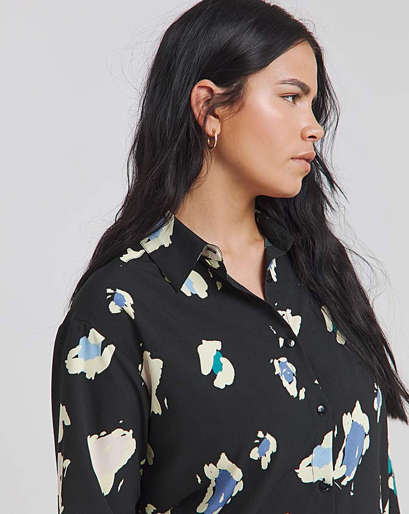 Animal Long Sleeve Relaxed Shirt