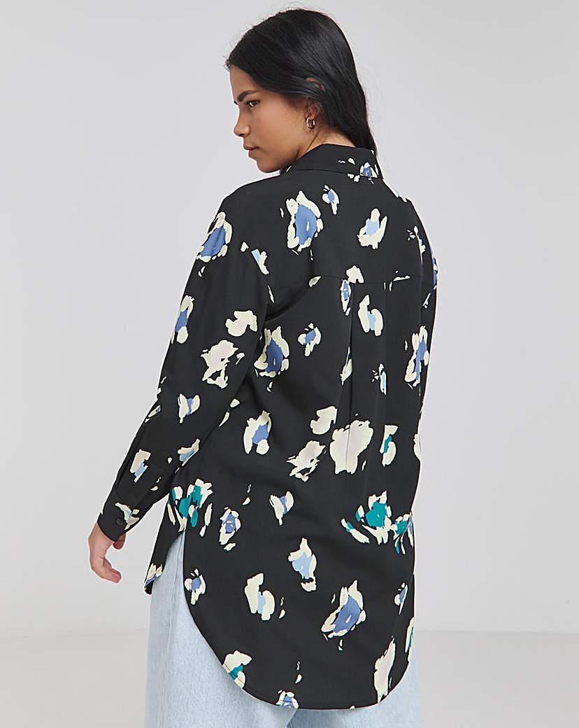 Animal Long Sleeve Relaxed Shirt