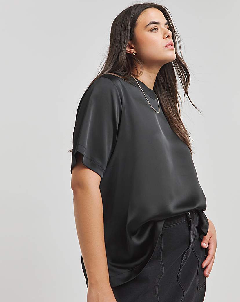 Satin Ribbed Neck Boxy Top