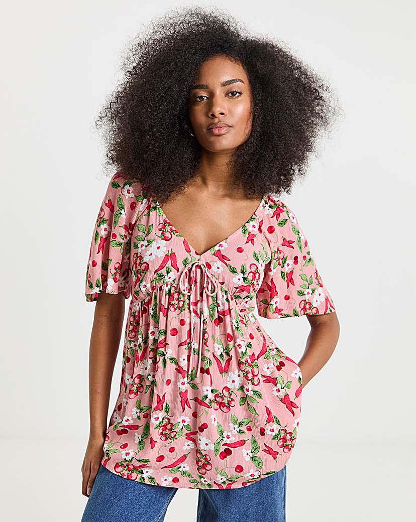 New In - Crinkle Short Sleeve Tie Front Blouse
