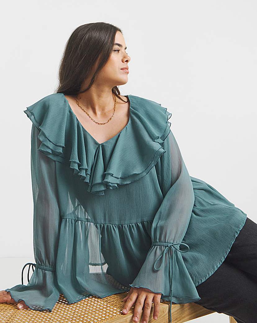New In - Ruffle Front Blouse