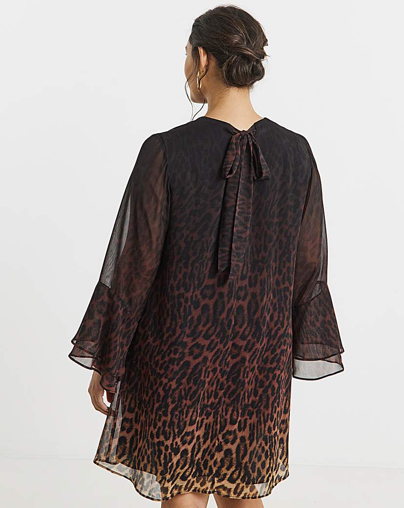 Joanna Hope Crinkle Shift Dress