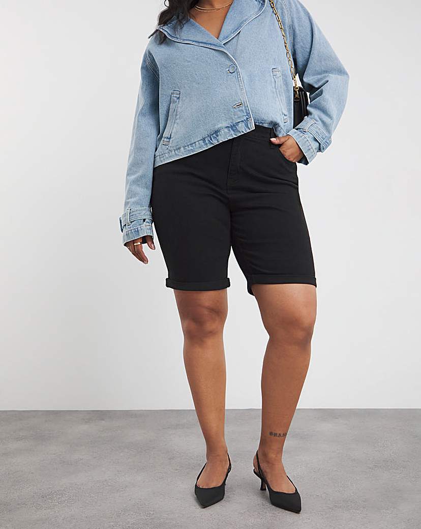 Black 24/7 Knee Shorts