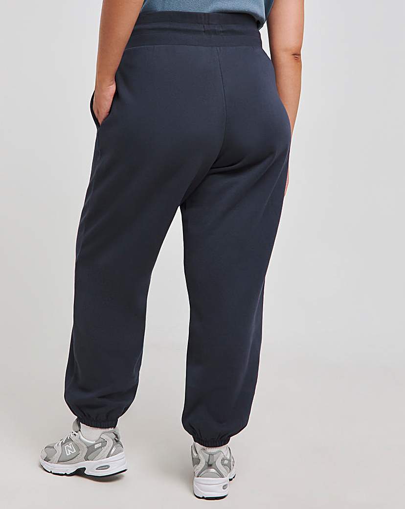 Core Oversized Joggers