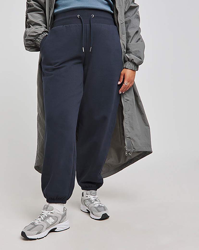 Core Oversized Joggers