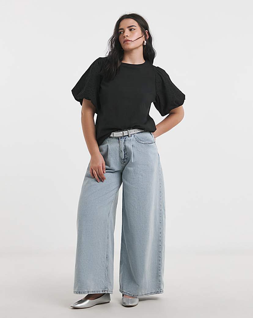 Broderie Sleeve Tee