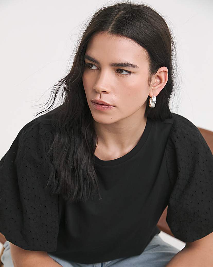 Broderie Sleeve Tee