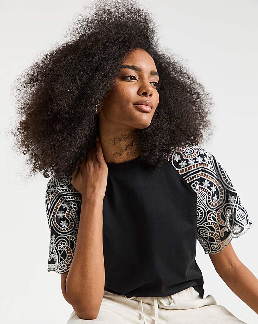 New In - Contrast Broderie Raglan Sleeve T-Shirt