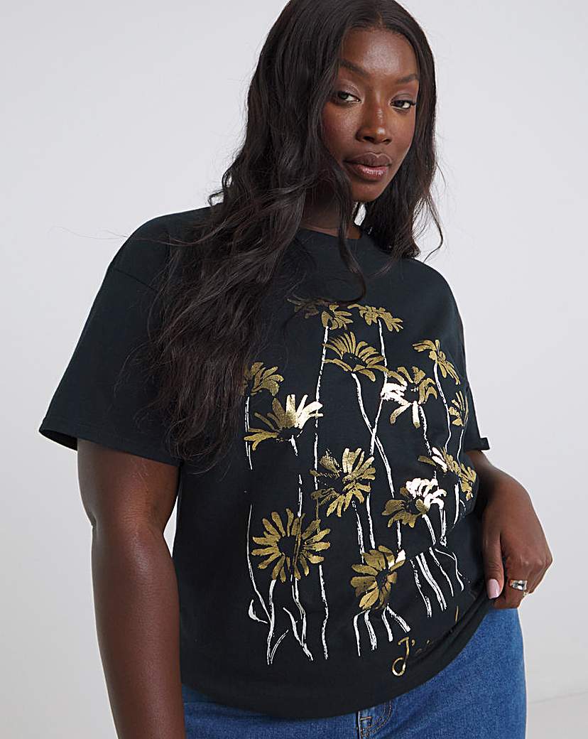 New In - Floral Foil Print Graphic T-Shirt