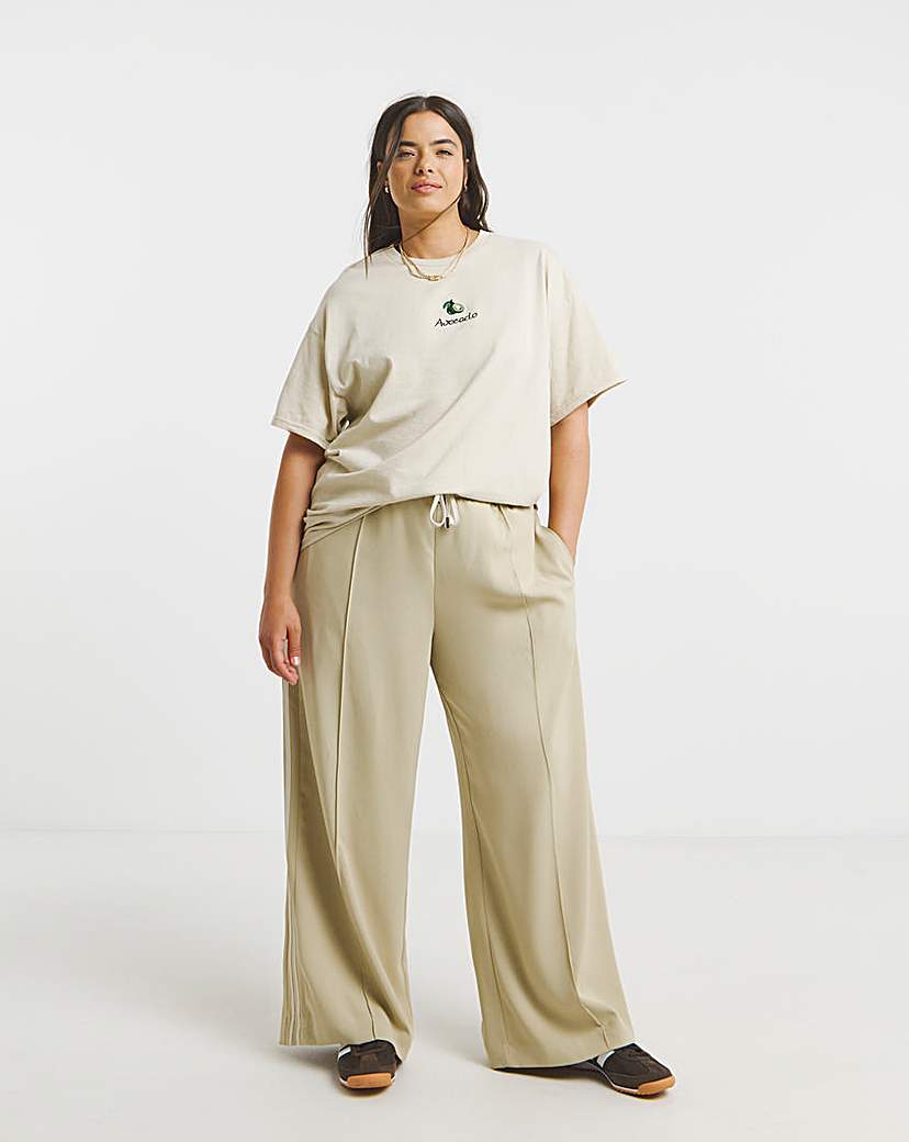 Avocado Embroidery T-Shirt