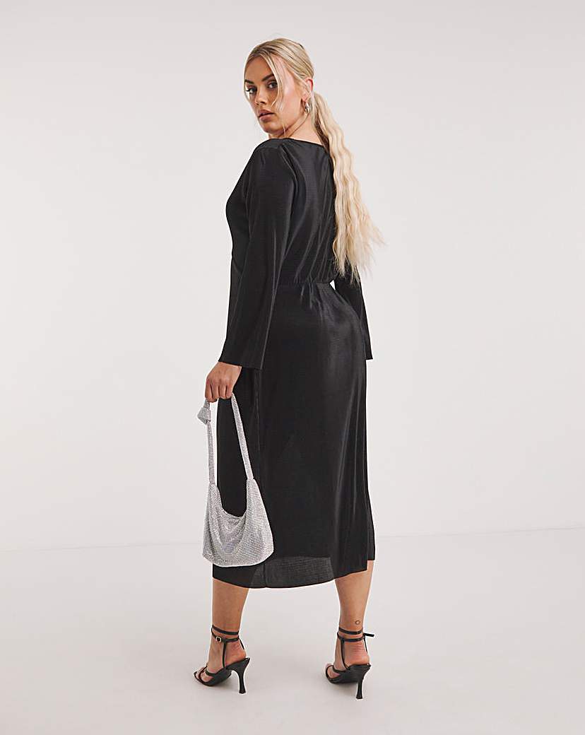 Twist Front Plisse Midi Dress